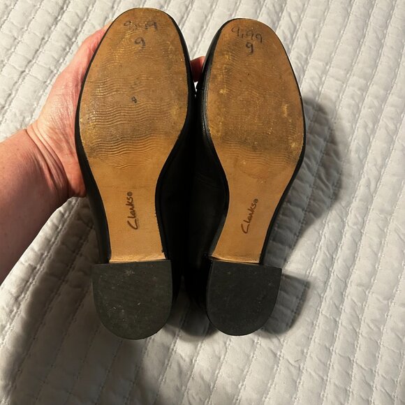 Clarks Marilyn Sara Pumps Women's Size 8 Leather Cap Toe Patent Block Heel Black - Picture 7 of 9